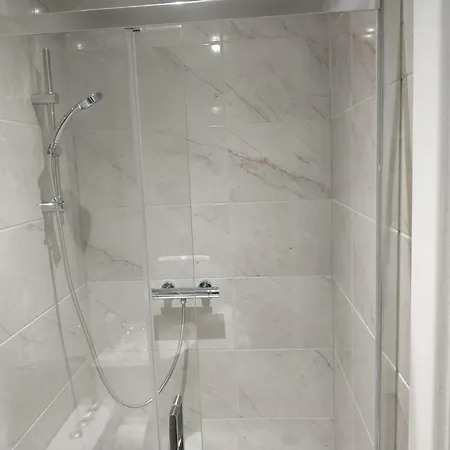 Oceanik Apartment *